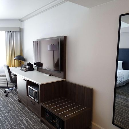 Best Western Premier Denver East Rom bilde