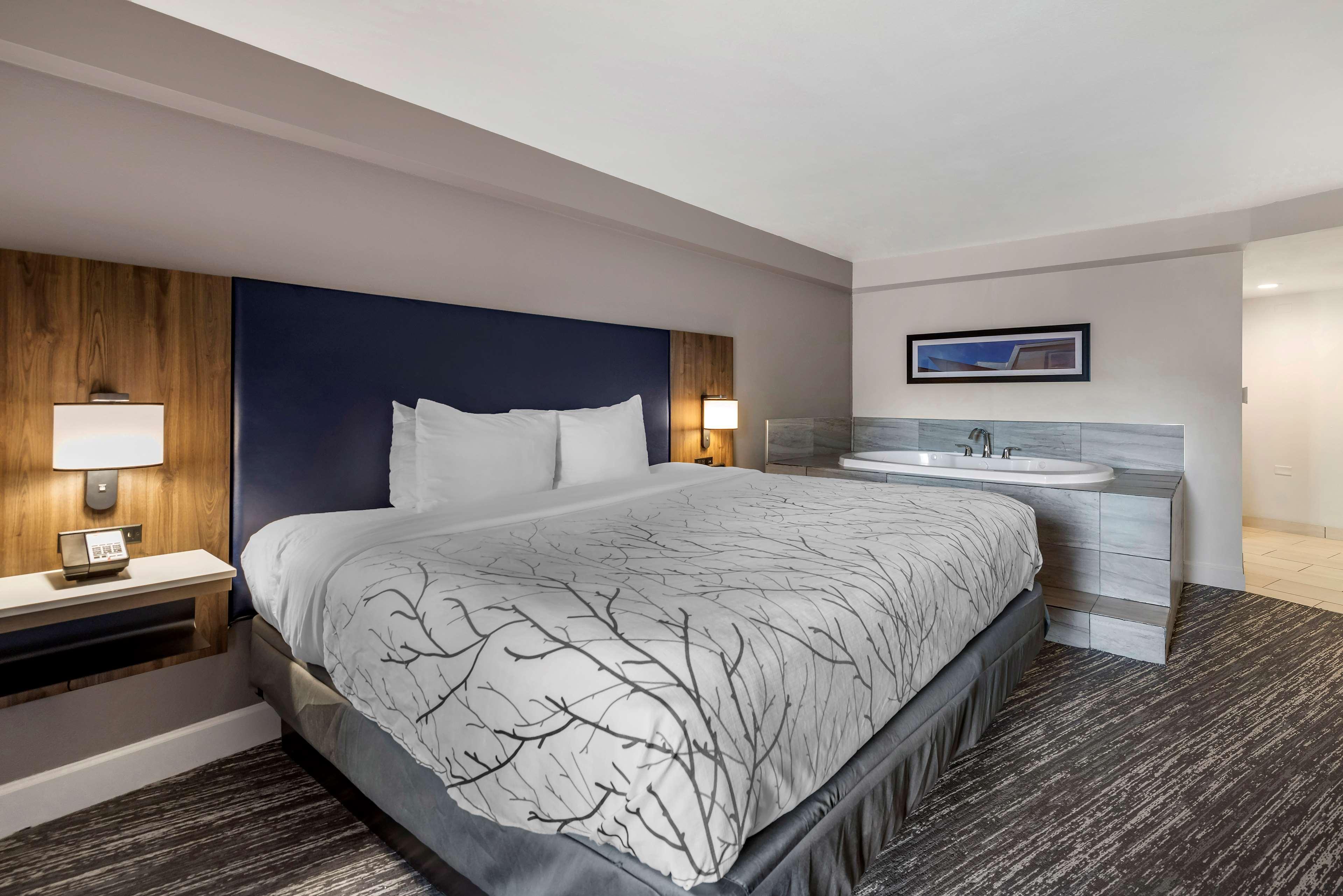 Best Western Premier Denver East Eksteriør bilde
